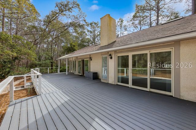 2 Stillwater Ln, Hilton Head Island, SC 29926