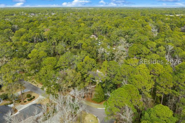 2 Stillwater Ln, Hilton Head Island, SC 29926
