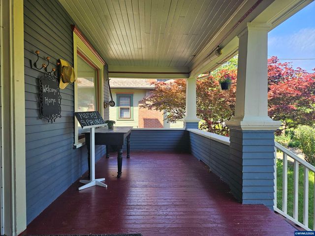 820 SW 5th St, Corvallis, OR 97333