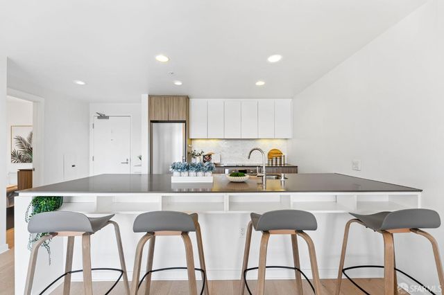 45 Bartlett Street 312, San Francisco, CA 94110