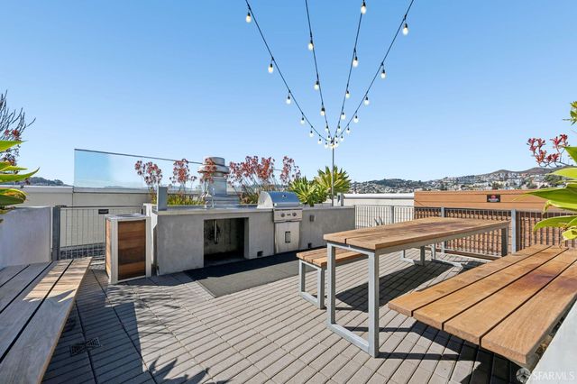 45 Bartlett Street 312, San Francisco, CA 94110