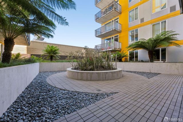 45 Bartlett Street 312, San Francisco, CA 94110