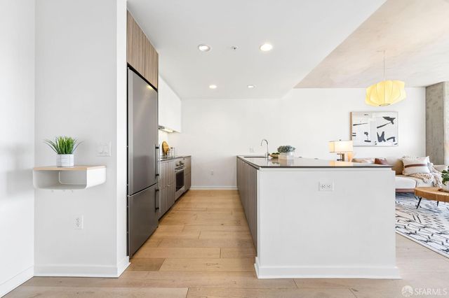 45 Bartlett Street 312, San Francisco, CA 94110