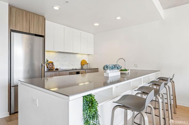 45 Bartlett Street 312, San Francisco, CA 94110