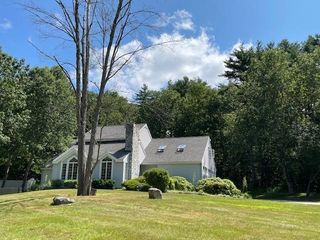 111 Buttrick Road, Hampstead, NH 03841