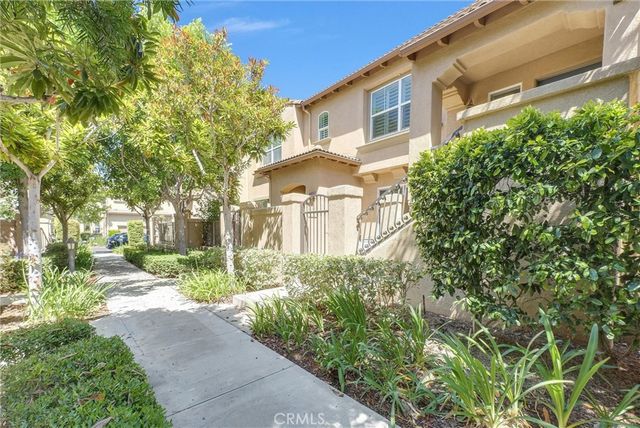 46 New Season, Irvine, CA 92602