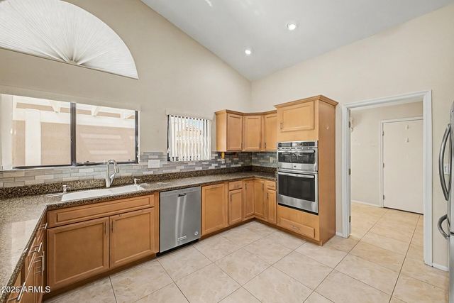 19617 N 133RD Avenue, Sun City West, AZ 85375