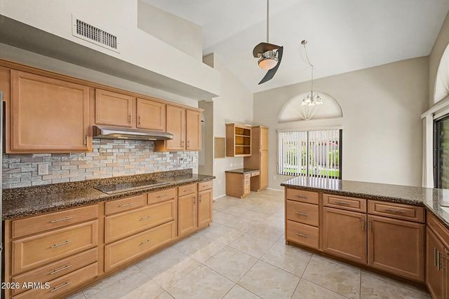 19617 N 133RD Avenue, Sun City West, AZ 85375