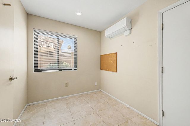 19617 N 133RD Avenue, Sun City West, AZ 85375