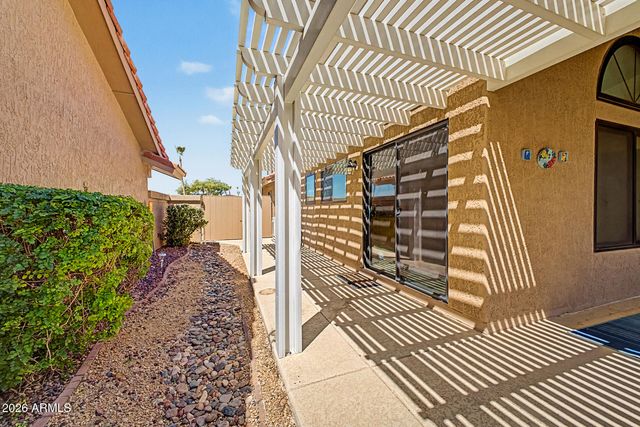19617 N 133RD Avenue, Sun City West, AZ 85375