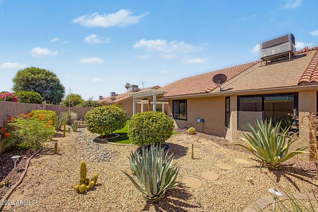 19617 N 133RD Avenue, Sun City West, AZ 85375