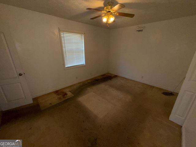 1236 Woodbridge Drive NE, Conyers, GA 30012