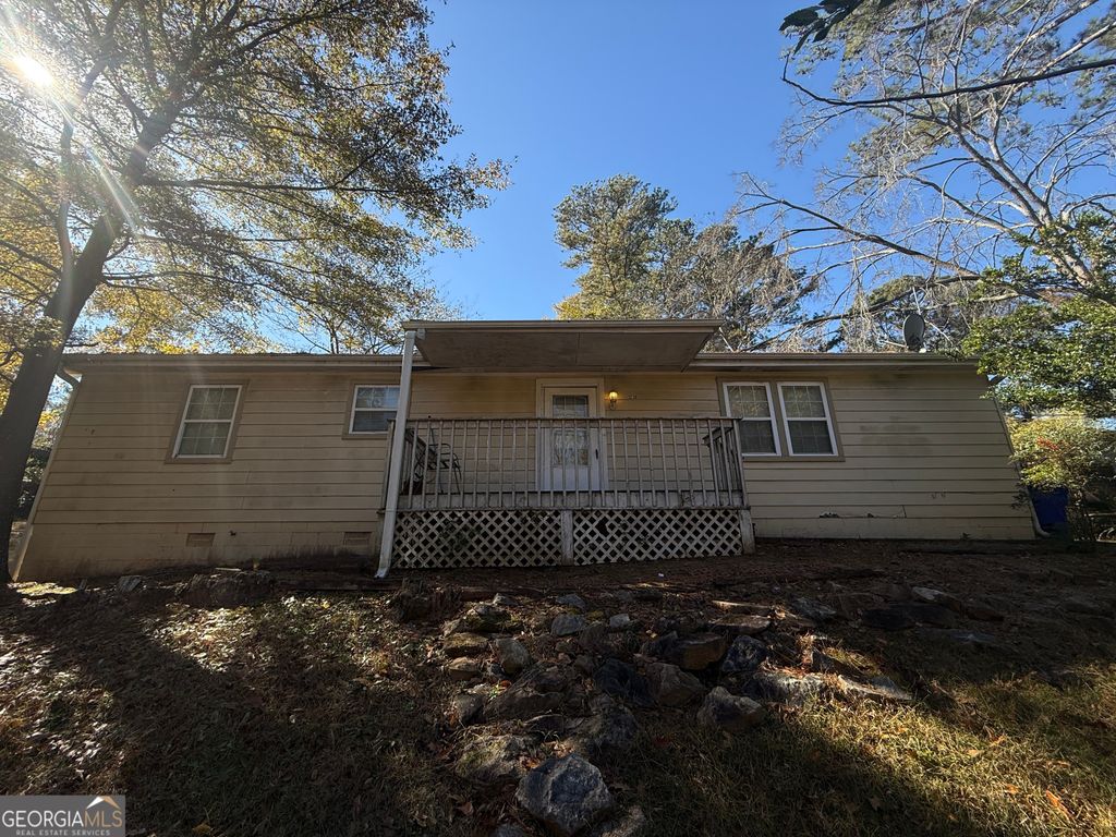 1236 Woodbridge Drive NE, Conyers, GA 30012