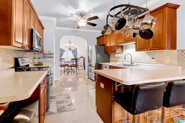 639 WATERFORD LANE, Calera, AL 35040