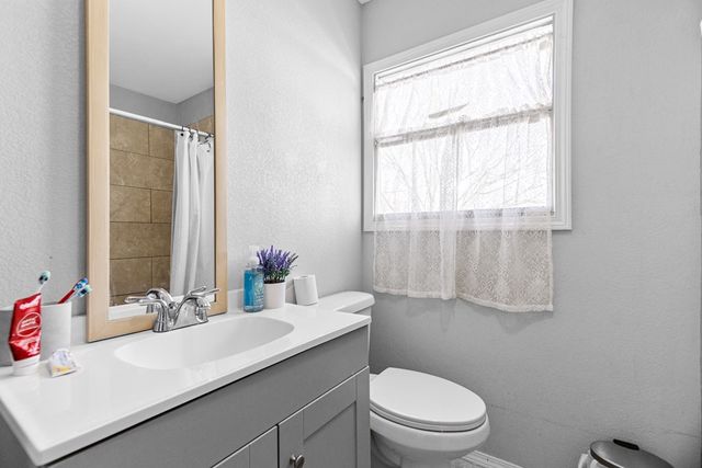 2402 Park Blvd, Odessa, TX 79763