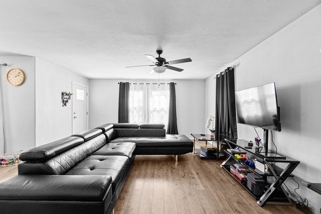 2402 Park Blvd, Odessa, TX 79763