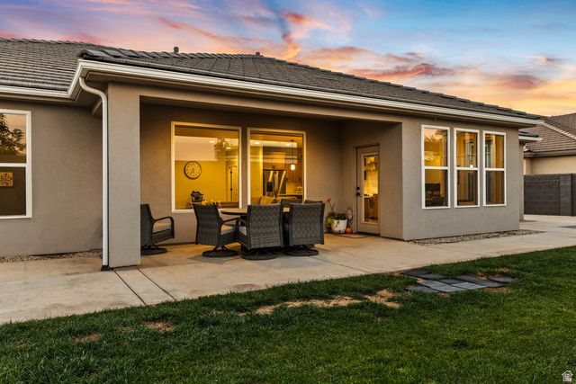 1933 S OLD STONE CV, Washington, UT 84780