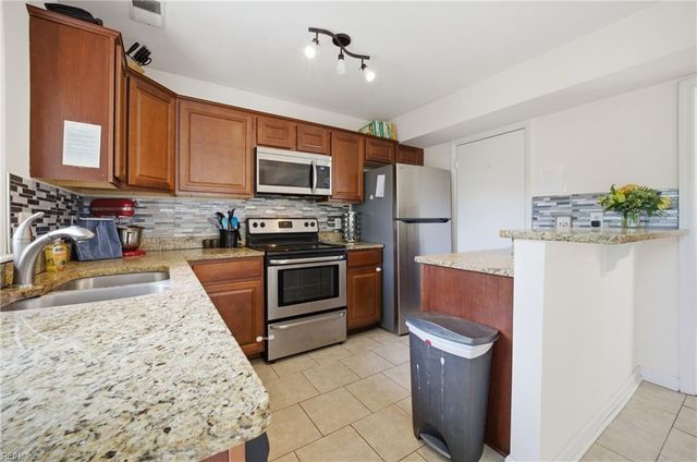 3421 Daffodil CRES, Virginia Beach, VA 23453