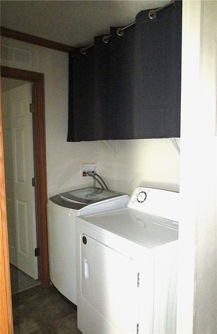 40 Leisure Way, Coventry, RI 02816