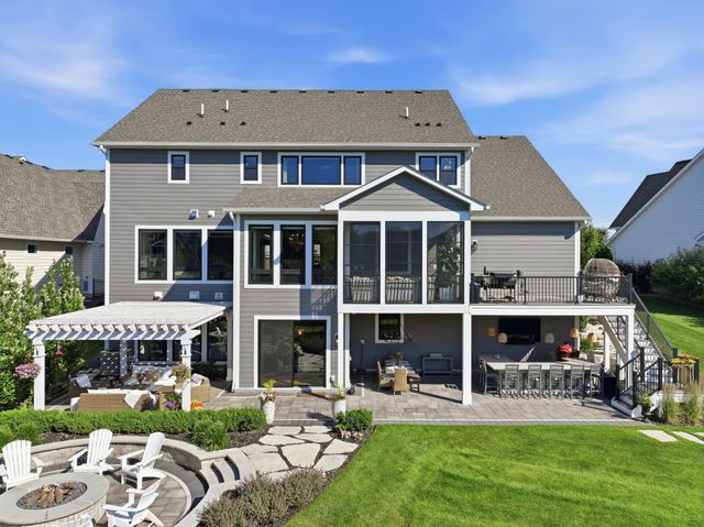 5880 Prestwick Court, Excelsior, MN 55331