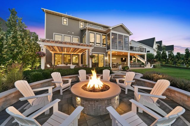 5880 Prestwick Court, Excelsior, MN 55331