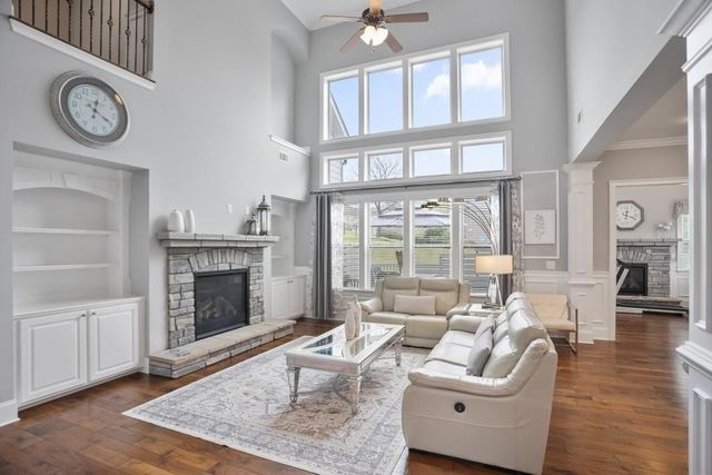 5950 Thoroughbred Way, Suwanee, GA 30024