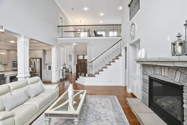 5950 Thoroughbred Way, Suwanee, GA 30024