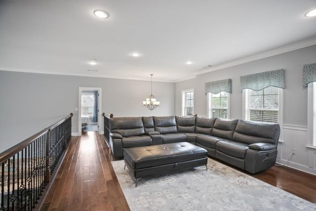 5950 Thoroughbred Way, Suwanee, GA 30024