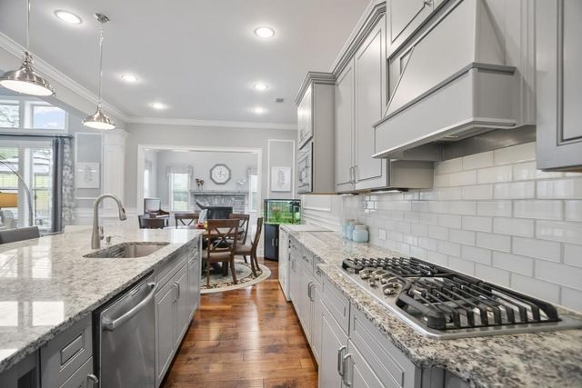 5950 Thoroughbred Way, Suwanee, GA 30024