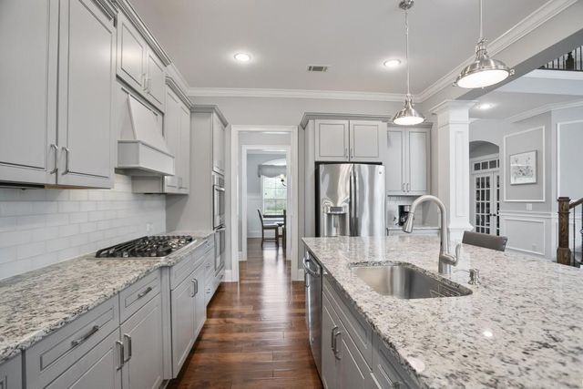 5950 Thoroughbred Way, Suwanee, GA 30024