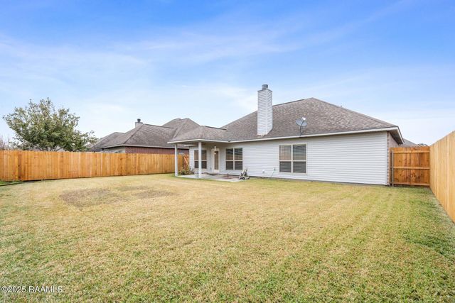 104 Meadowvale Drive, Carencro, LA 70520