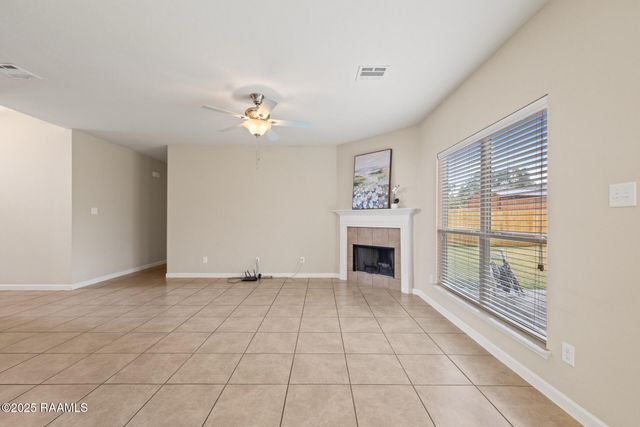 104 Meadowvale Drive, Carencro, LA 70520