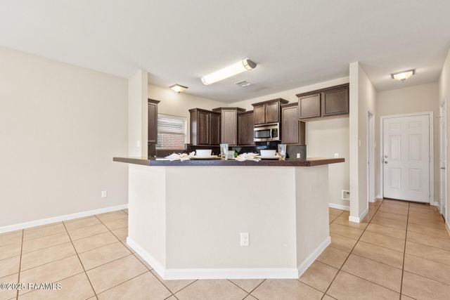 104 Meadowvale Drive, Carencro, LA 70520