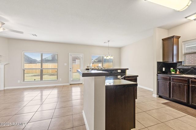 104 Meadowvale Drive, Carencro, LA 70520