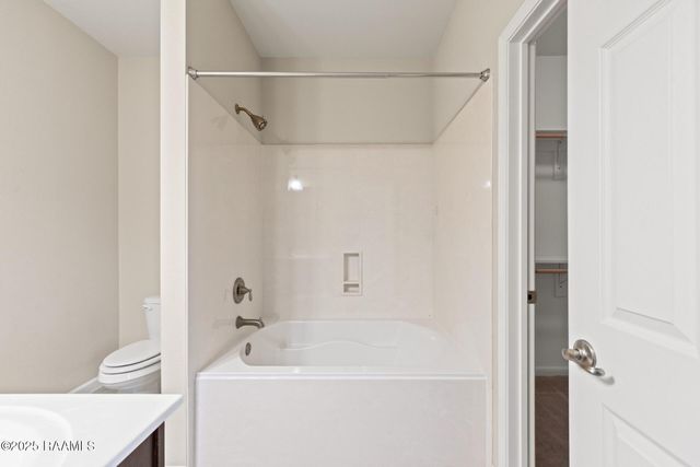 104 Meadowvale Drive, Carencro, LA 70520