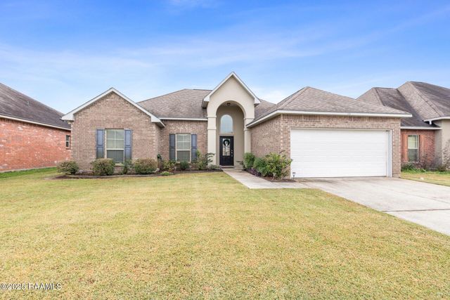 104 Meadowvale Drive, Carencro, LA 70520