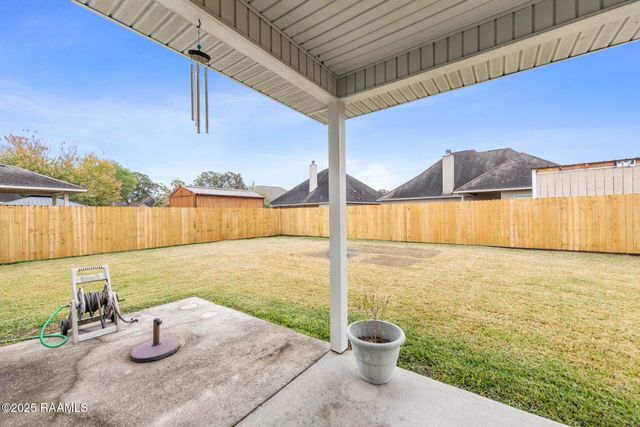 104 Meadowvale Drive, Carencro, LA 70520