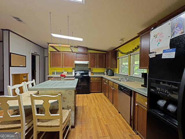 69 Creek Lane, Kingsland, GA 31548