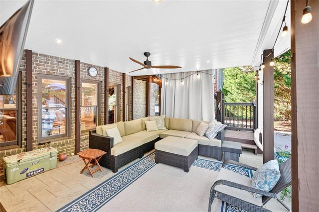 909 Pathview Court, Dacula, GA 30019