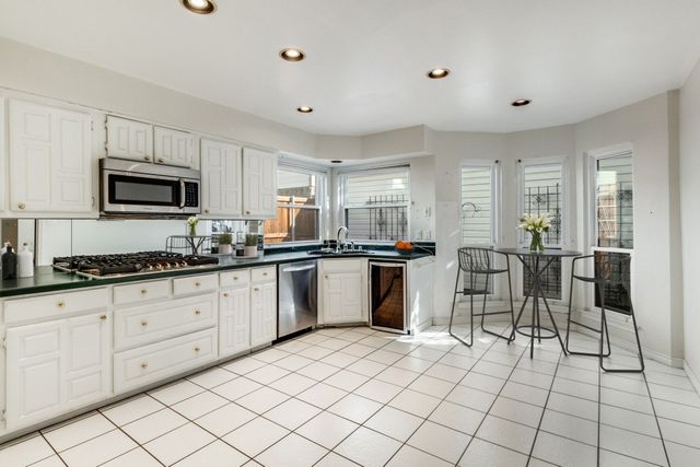 820 Pavillion Street, Dallas, TX 75204