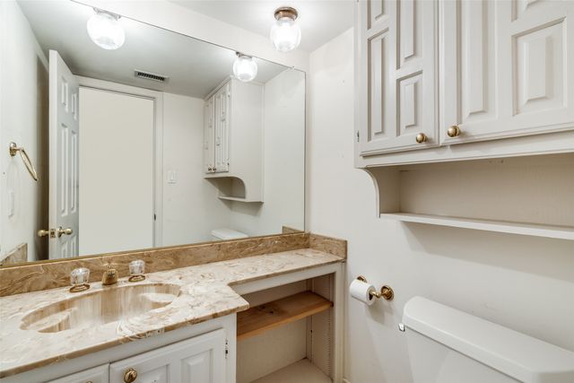 820 Pavillion Street, Dallas, TX 75204