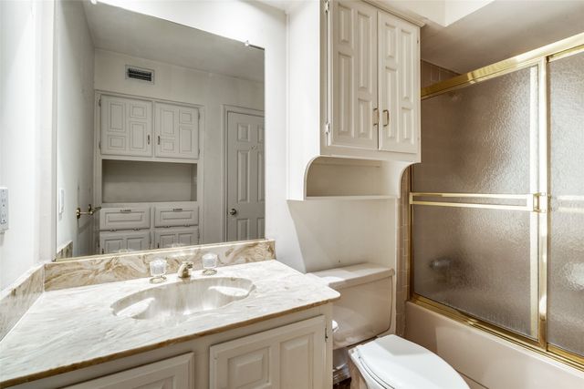 820 Pavillion Street, Dallas, TX 75204