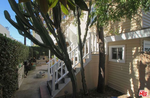 8100 W 83rd Street, Playa Del Rey, CA 90293