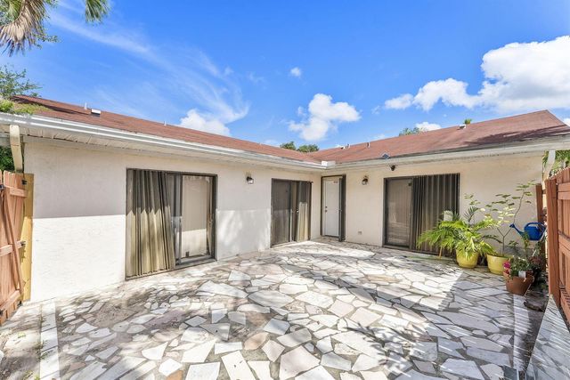 4353 Woodstock Drive A, West Palm Beach, FL 33409