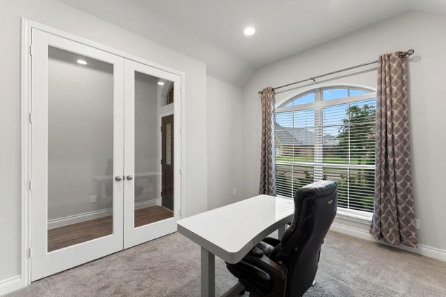 19838 Blue Roan Drive, Tomball, TX 77377