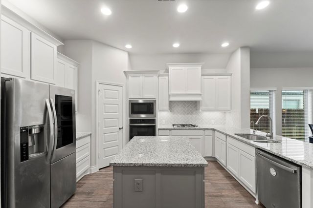 19838 Blue Roan Drive, Tomball, TX 77377