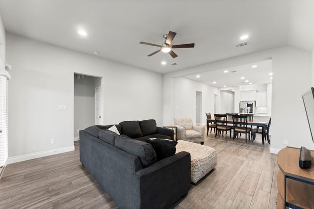 19838 Blue Roan Drive, Tomball, TX 77377