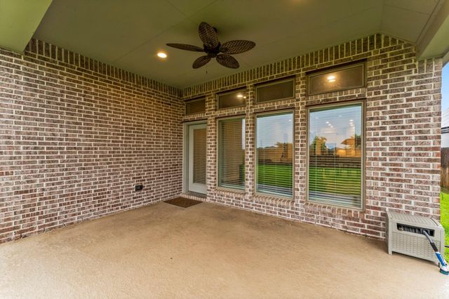 19838 Blue Roan Drive, Tomball, TX 77377