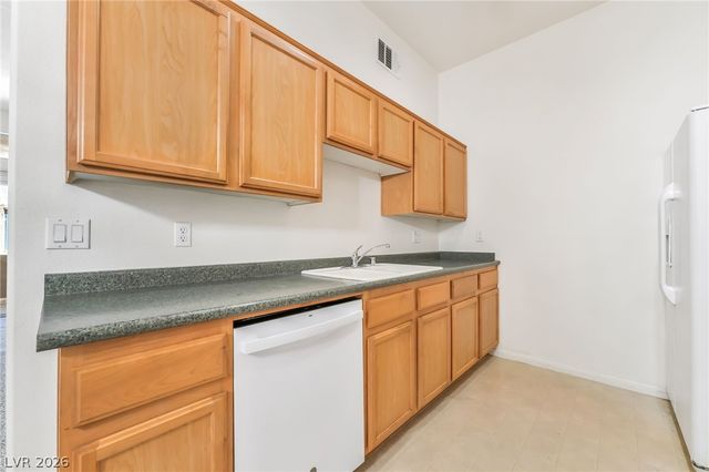 2305 West HORIZON RIDGE PW Parkway 1011, Henderson, NV 89052