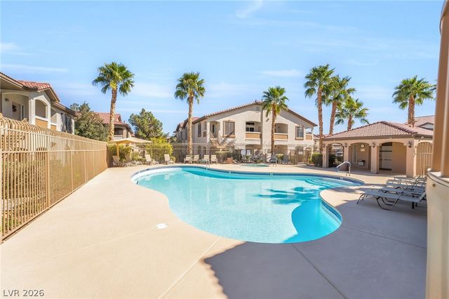 2305 West HORIZON RIDGE PW Parkway 1011, Henderson, NV 89052